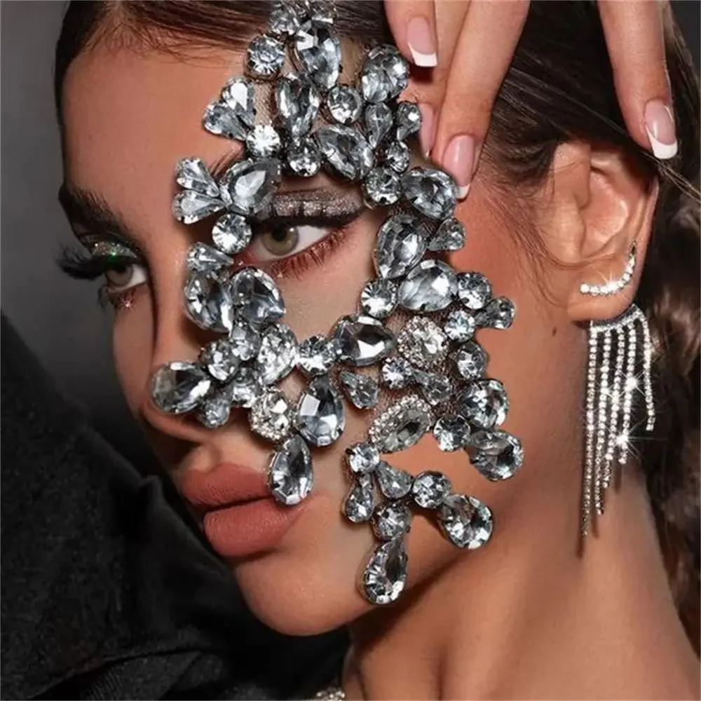 Masquerade Mask Half Face Women Luxury Dance Accessories Venice Mysterious Crystal Face Jewelry Performance Prom Decor Halloween