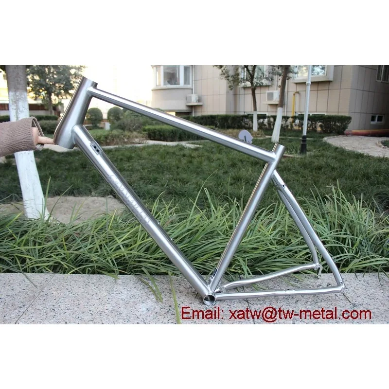 Custom 700C Titanium Gravel Bike Frames Flat Mount Bicycle Frames Premium Titanium For Racing & Training