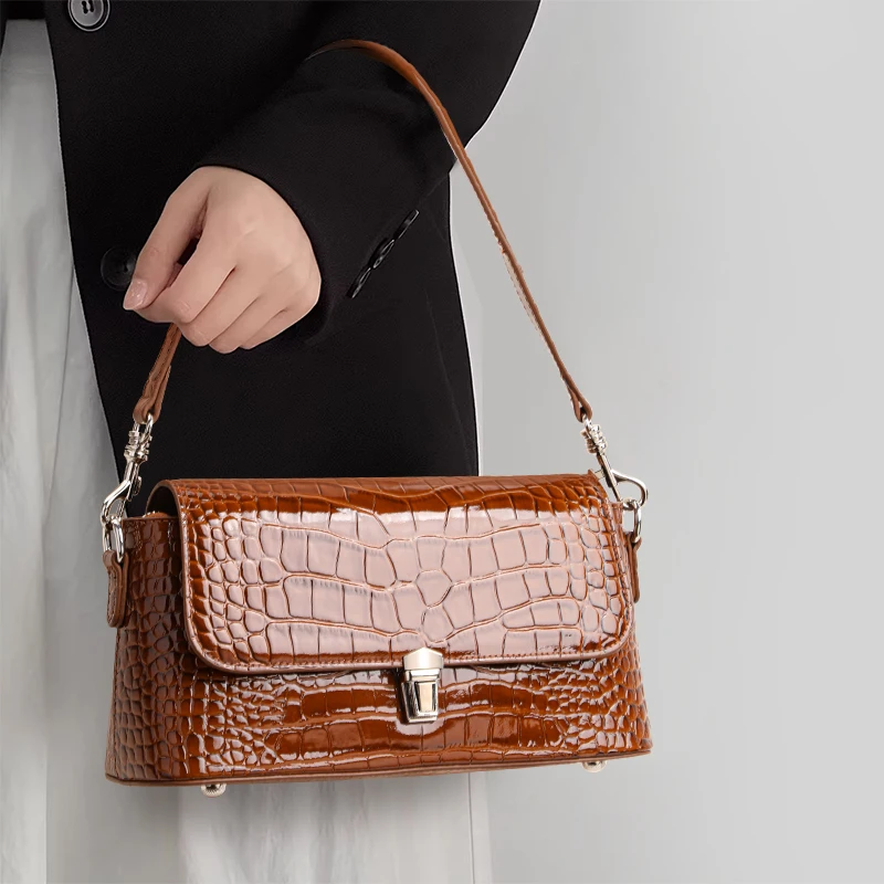 Crocodile Embossed Leather Shoulder Bag for Women, Locked Flap Crossbody Bag with Detachable Strap, Perfect for Work & Party