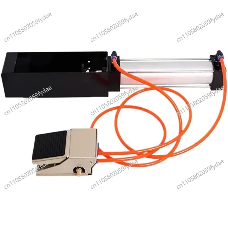 

Дробилка для консервных банок на 12/16 унций. Дробилка для консервных банок с ножным управлением и открывалка для бутылок.