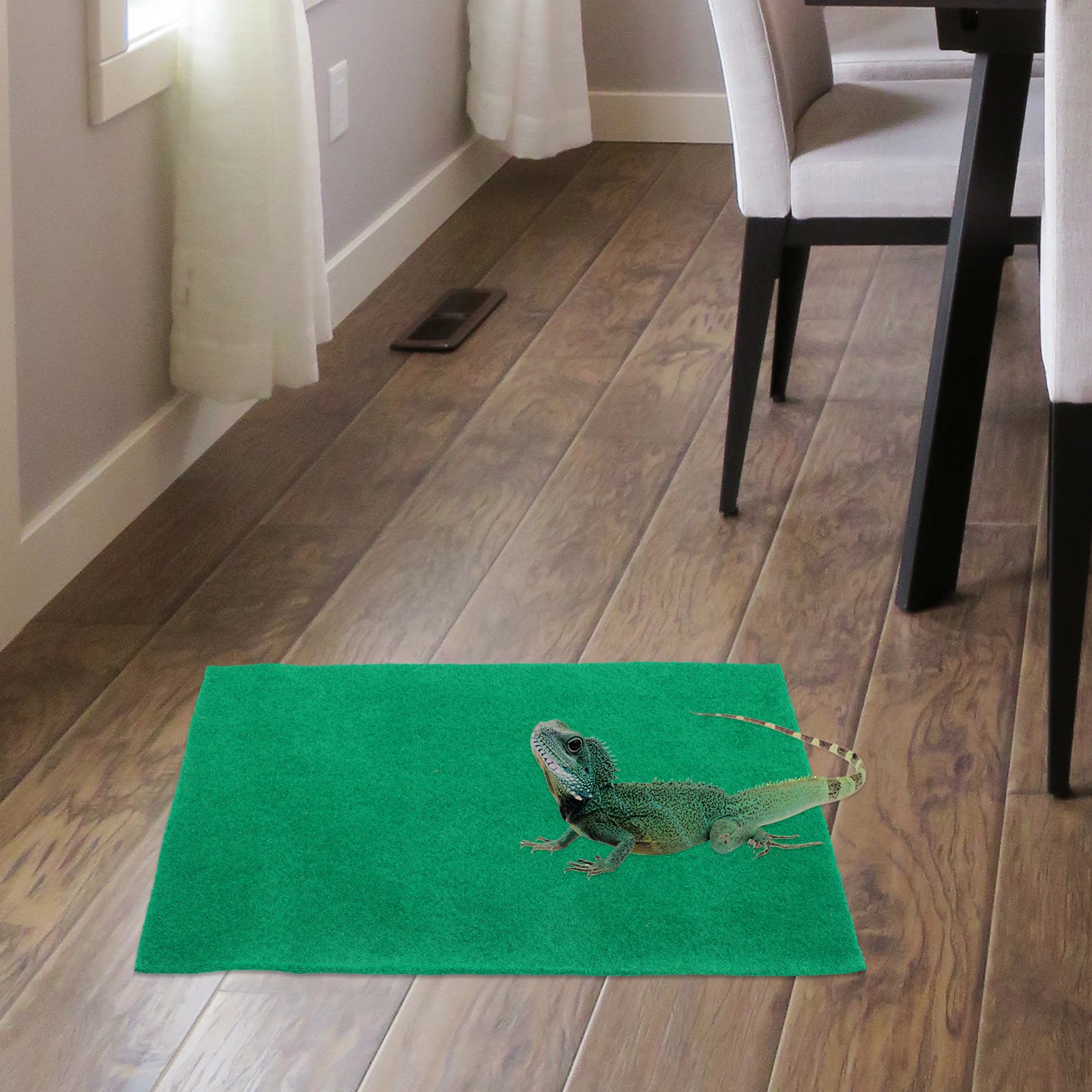 

2Pcs Reptile Carpet Natural Look Wear-Resistant Tortoise Snake Bedding Breathable Comfortable Household Reptile Accessory