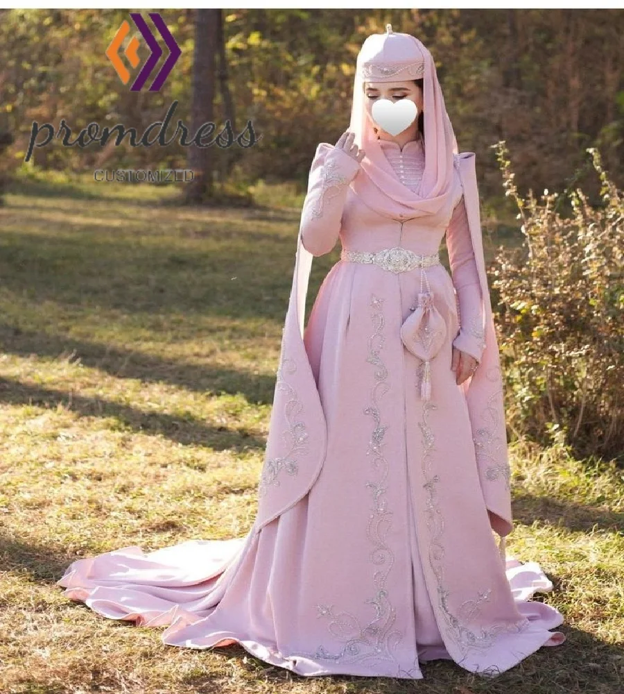 

Traditional Pink Caucasian Wedding Dress With Beaded Conservative Circassian Muslim Bride Dress Elegant Long Sleeve Arabian Boda