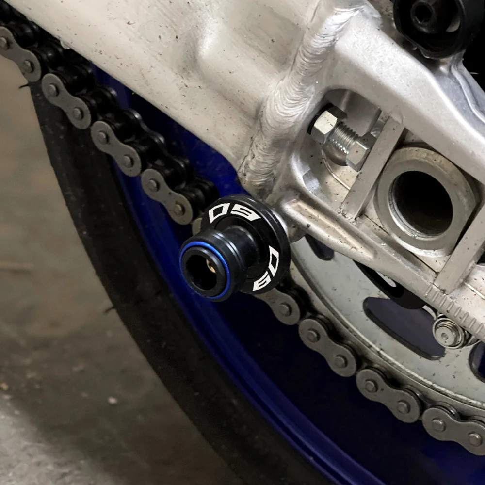 Für YAMAHA MT09 MT03 MT10 2025 2026 2027 MT 09 03 10 25 FZ6 FZ8 FZ25 Motorradzubehör Schwingenspulen Slider Ständerhalterungen – Detail 6