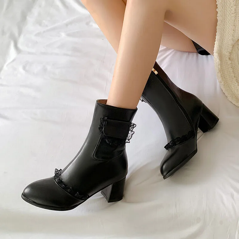 Autumn Women Short Boots Fashion Lace Pocket Decor Ladies shoes Casual High Heels Women Ankle Boots Casual Botas Zapatos WSH5219