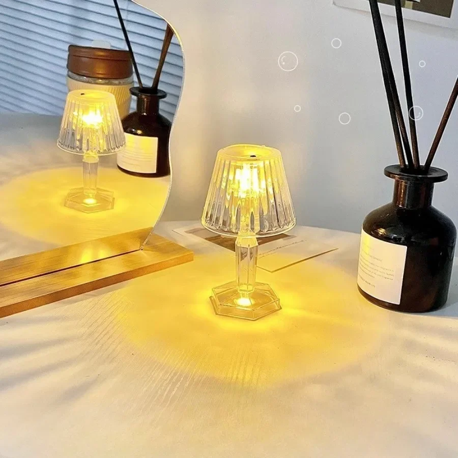 LED Mini Desk Lamp Table Light Button Battery Power Desk Lamp Home Lighting Supplies Wedding decoration Festive atmosphere light