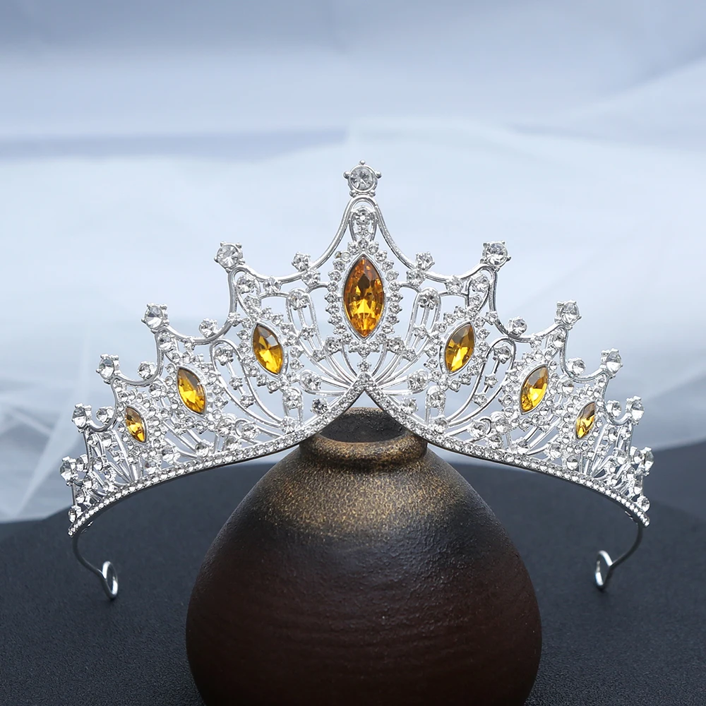 Couronne de cheveux Vintage exquise, 1 pièce, Design inspiré de la bohême, strass scintillants, détails ornés, parfait pour les looks de mariée, concours