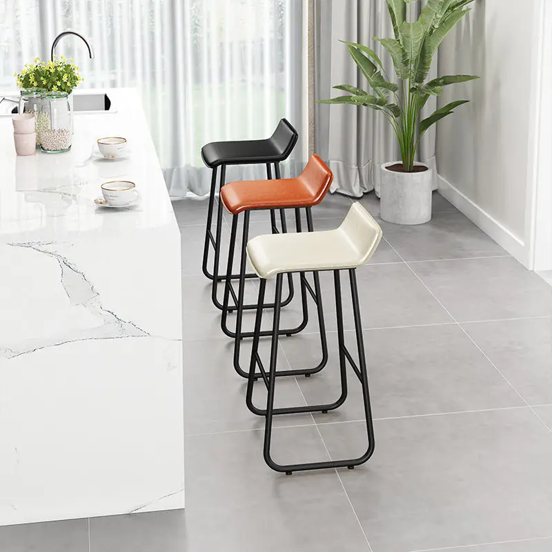 Modern Nordic Bar Chair Luxury Leather Comfortable Indoor Elegant Bar Chair High Relaxing Chaise Bar Cuisine Nordic Furniture