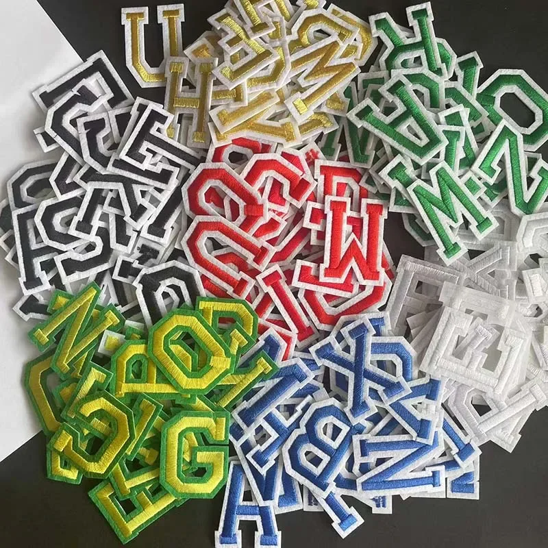 26 stks/set, A ~ Z Gekleurde Alfabet Letters Borduren Applique Badges Ijzer Op Patches, Thermoadhesive Stof Kleding Stickers