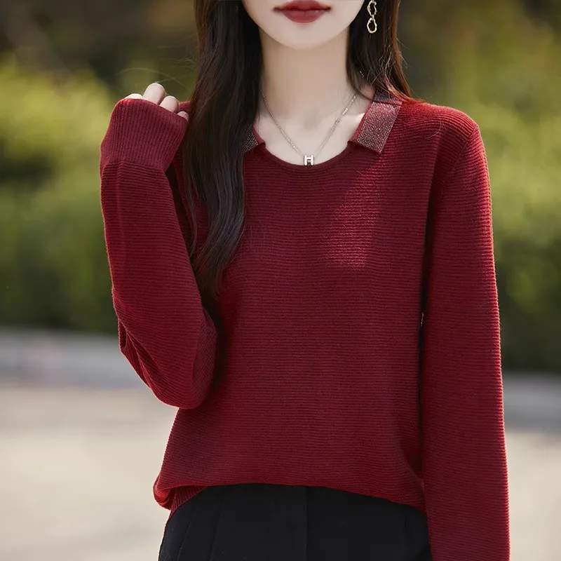 

Autumn Winter Camere Sweater Women's Turn-down Collar Loose Slimming Base irt Wine Red High-end Mom Knitwear Embroidered