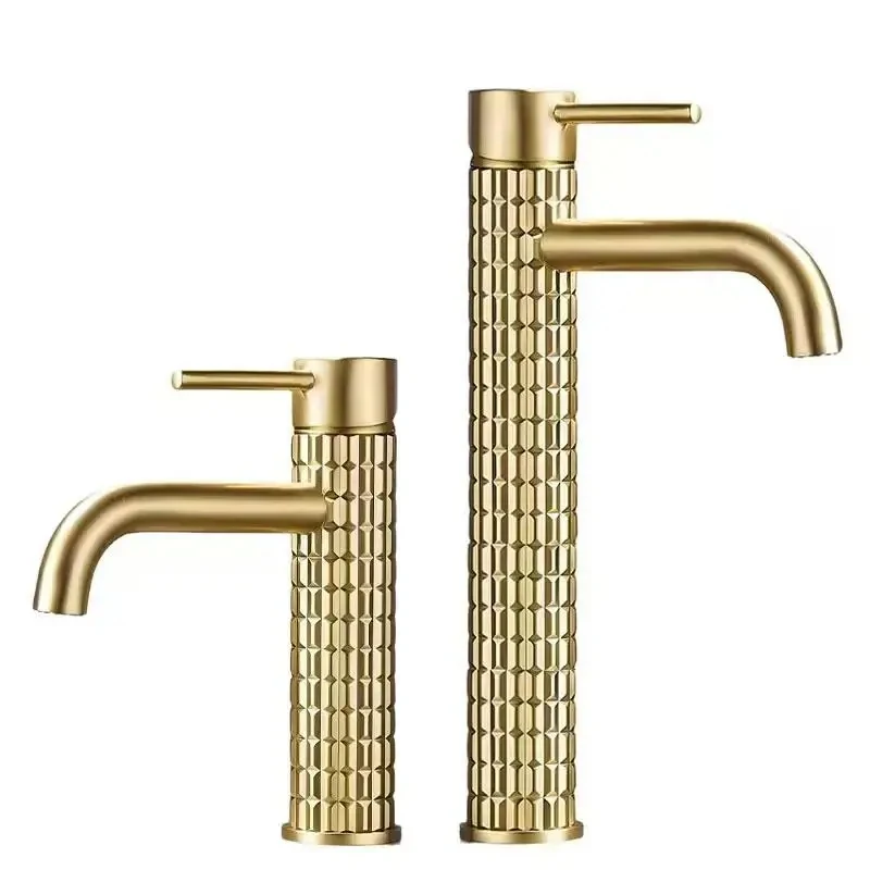 High-end brass bathroom basin faucet Diamond-style single-handle design Hotel hot and cold water mixer Dual-control basin faucet