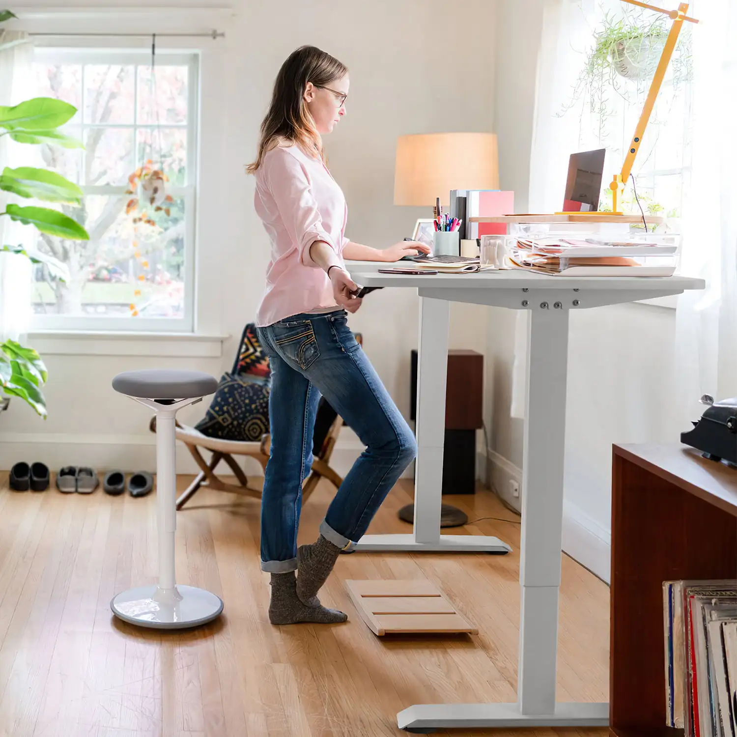 New Product Modern Convertible Extendable Height Adjustable Ergonomic Learning Sit Stand Desk For Home Office