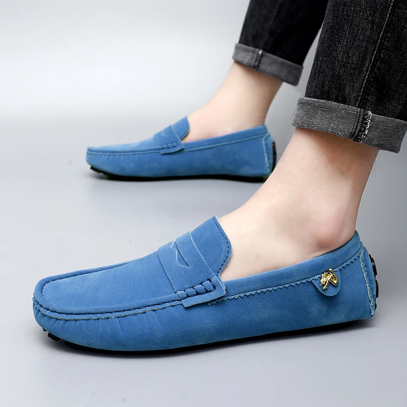 

Unisex Slip-On Driving Shoes Comfortable Couples Loafers Easy Wear Casual Footwear for Men And Women