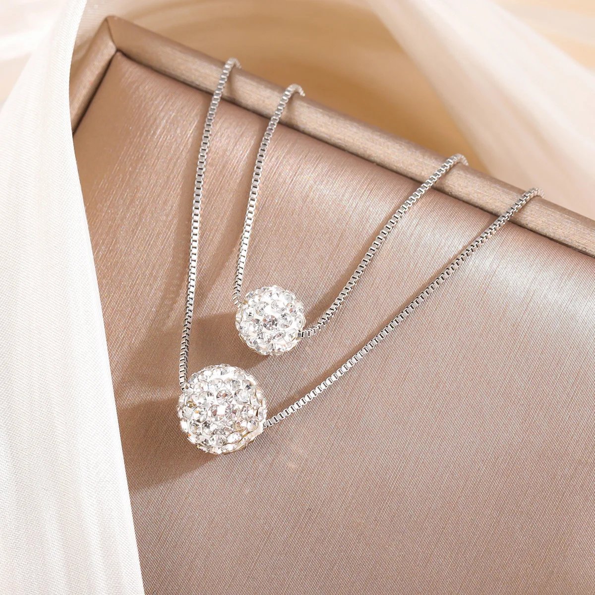 

New Temperament Exquisite 925 Sterling Silver Jewelry Double Lucky Crystal Ball Personality Pendant Necklaces XL128