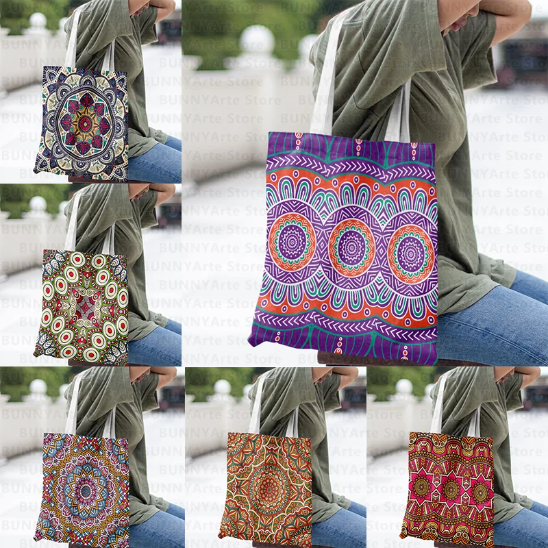 Retro and Atmospheric High-end Printed Handbag Shopping Bag Fashionable Popular Square Convenient and Environmentally Friendly