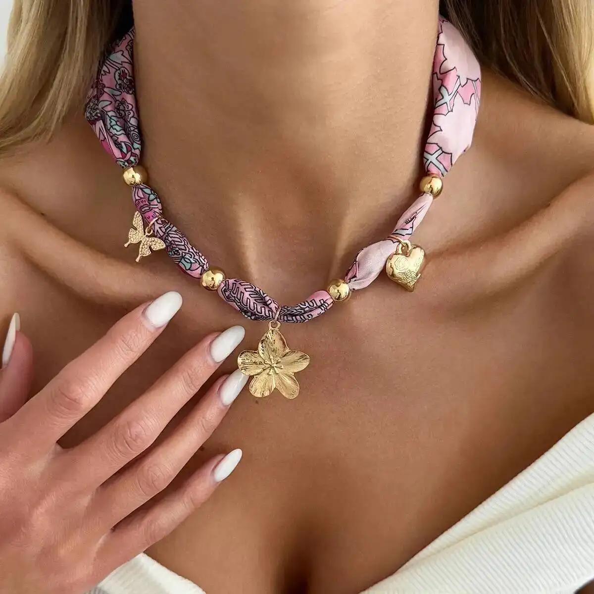 SHIXIN Vintage Boho Multi Charm Necklace Starfish Scallop Heart Pendant Printed Fabric Chain Necklace Women Beach Trendy Jewelry