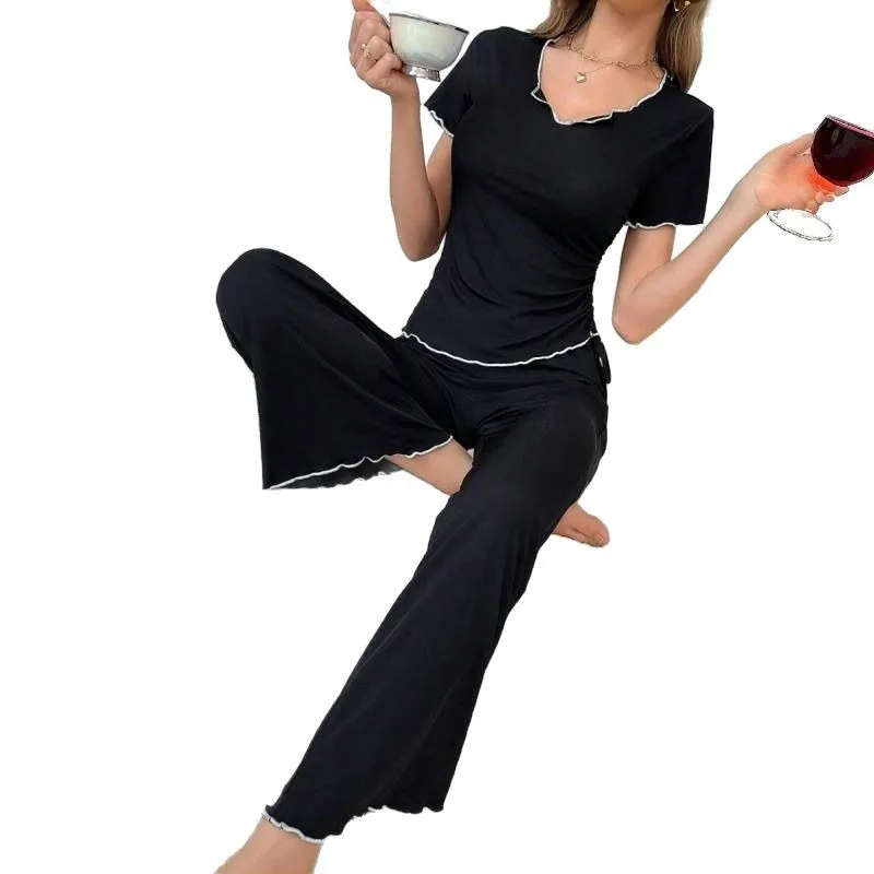 طقم بيجامة جديد لربيع وصيف 2025 بأكمام قصيرة بلون سادة للنساء، ملابس منزلية متماسكة غير رسمية، طقم مكون من قطعتين