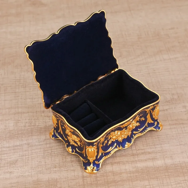 Caja de joyería europea, color esmaltado de metal, anillo creativo, collar, pendientes, caja de almacenamiento