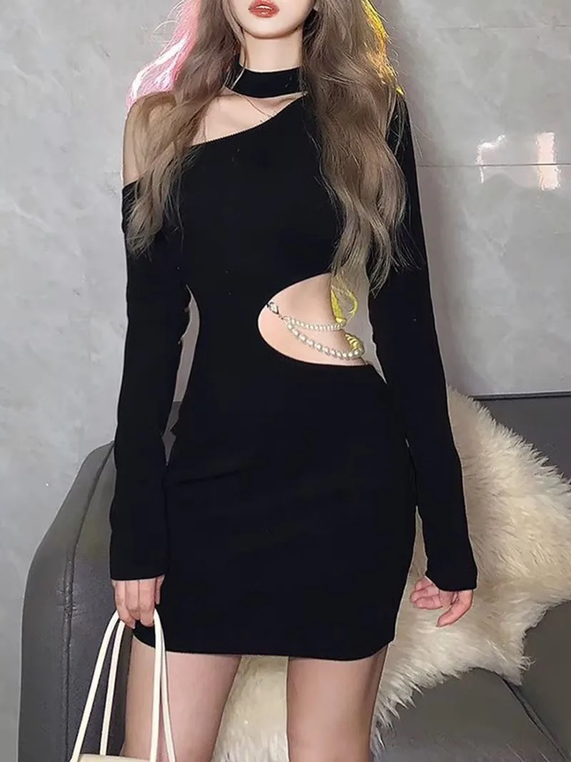 Spring Autumn New Korean Edition Off Shoulder Small Black Dress For Women Pearl Oblique Shoulder Design Waist Wrap Sexy Dresses