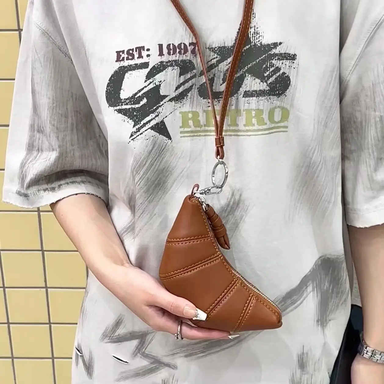 Mini Bolso Bandolera de Cuero Sintético con Forma de Dumpling para Monedas, Llaves y Tarjetas, Estilo Otoñal, para Guardar Objetos Pequeños