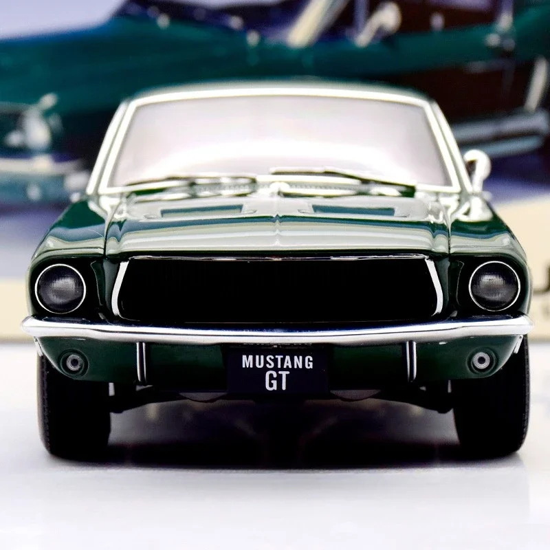 Autoart 1:18 Mustang GT390 Simulation Limited Edition All Open Alloy Metal Static Car Model Toy Gift