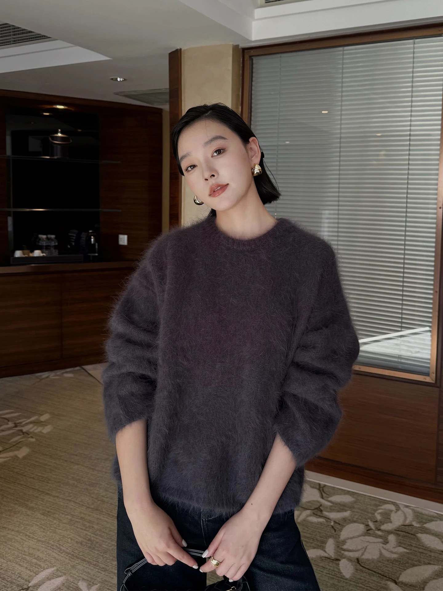 

Warm Loose Knitted Alpaca Wool Rabbit Fur round Ne Sweater Cozy Winter Leisure Aosphere Sle Women's Soft Thiened Long...