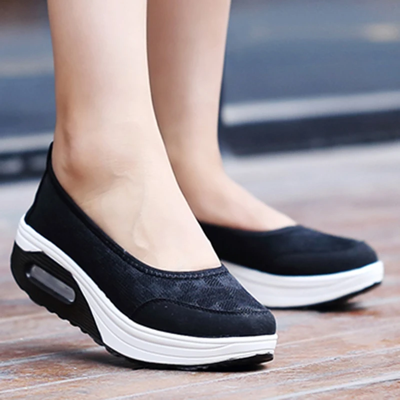 New Women Sneakers Flats Loafers Sweet Shallow Comfort Shoes Women Moccasins Slip-on Platform Ballet Ladies Vulcanized Shoes