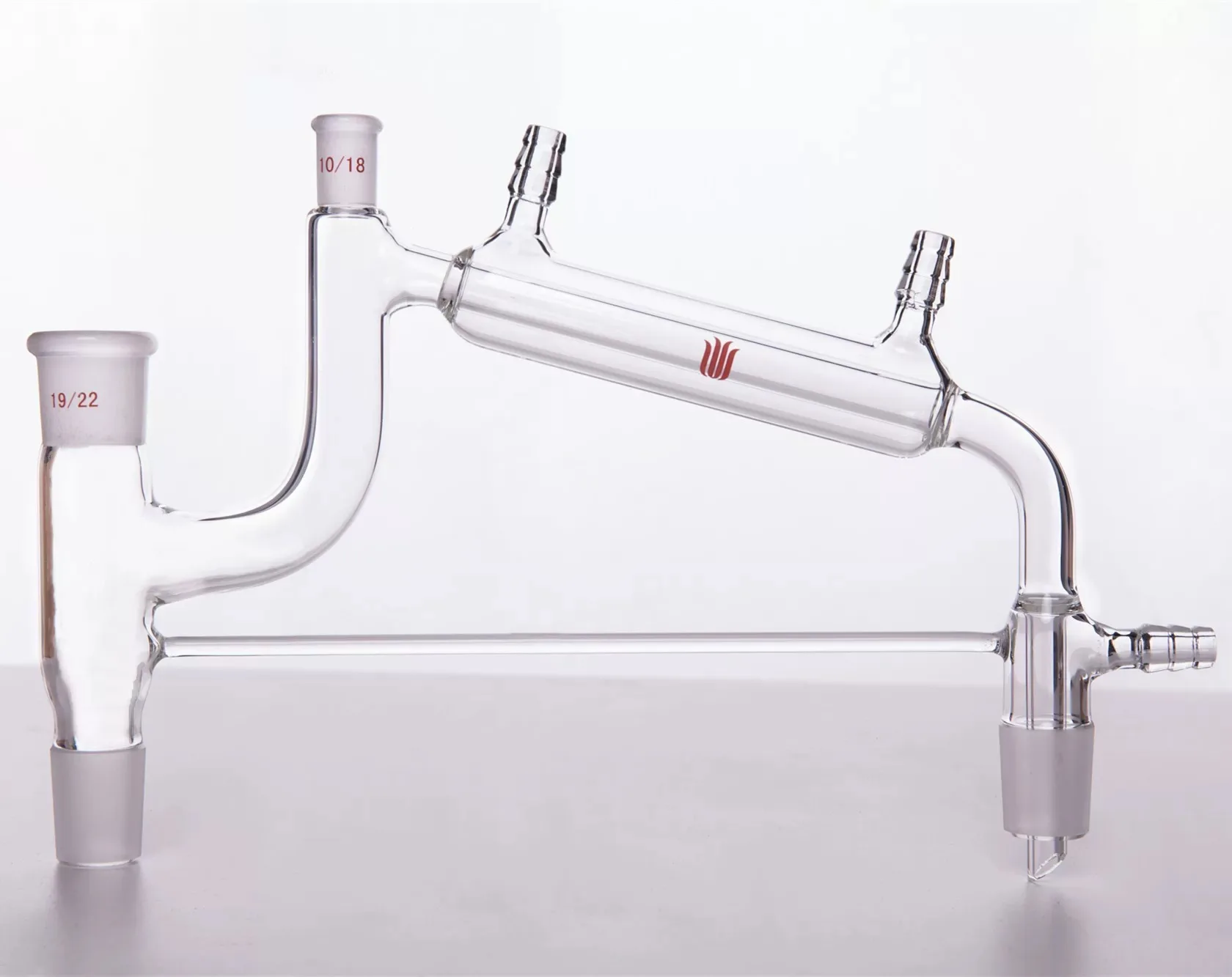 

Integrated Vacuum Still, Upper Right Joint 10/18, Other Joints 14/20 19/22 24/40, Borosilicate Glass, D10-SYNTHWARE