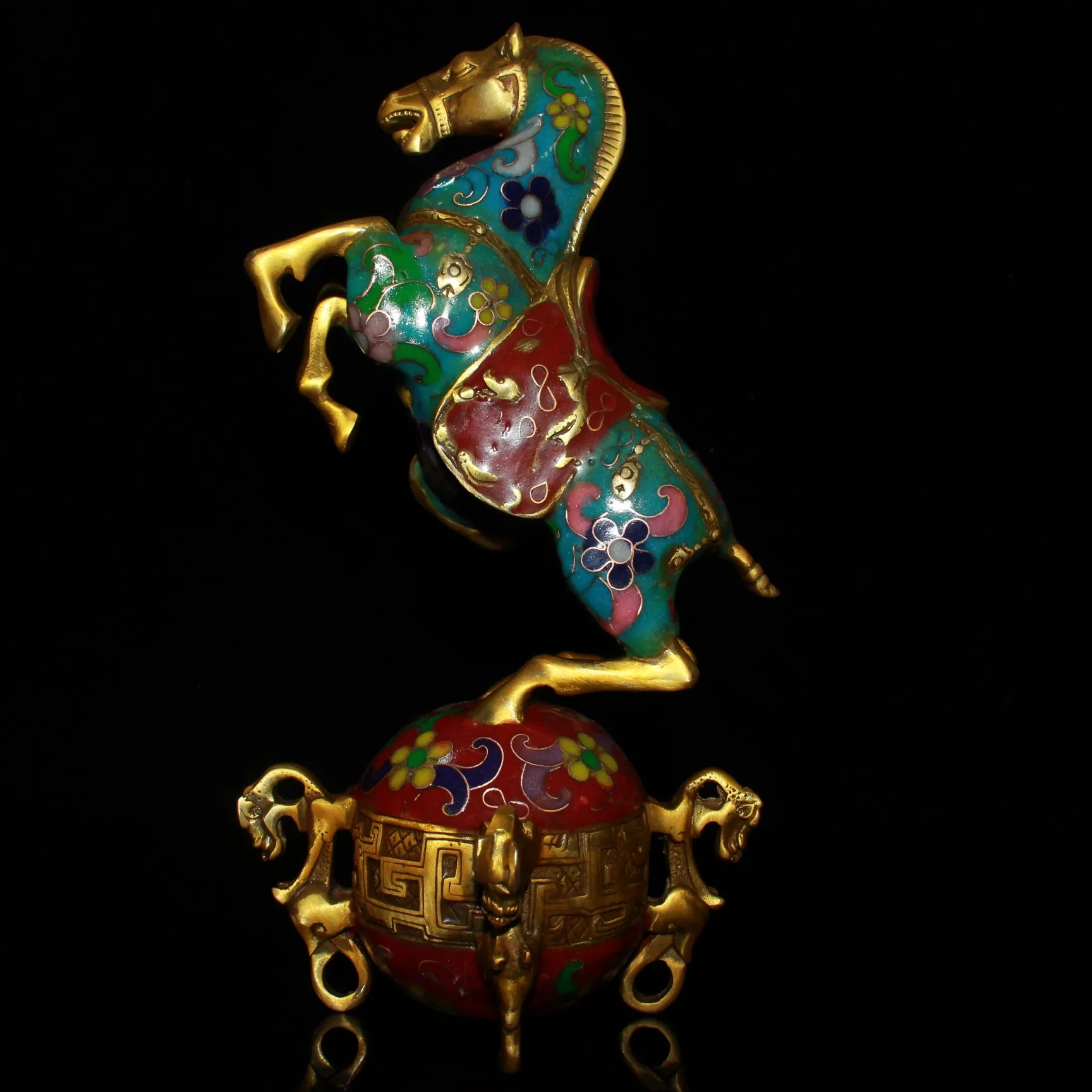 

27"Tibet Temple Collection Old Bronze Cloisonne Enamel Horse treads on the earth Dragon Horse Amass wealth Ornaments Town house