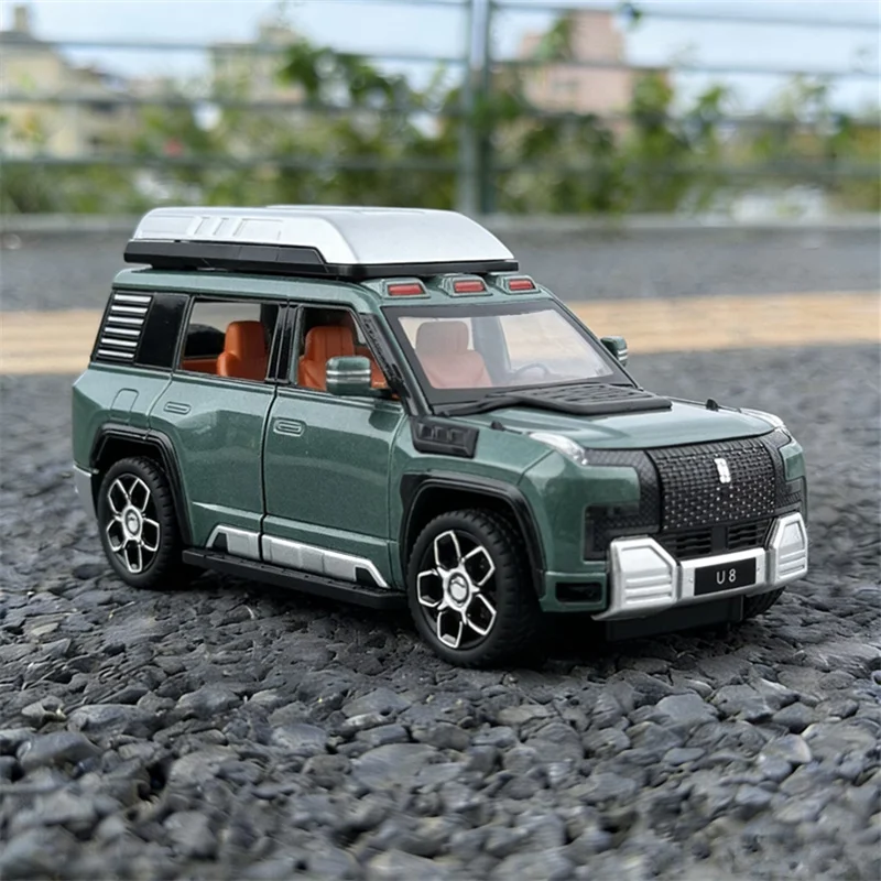 

Масштабная модель внедорожника BYD Yangwang U8 1:24, литая из металла, с эффектами звука и света, игрушка для детей, подарок