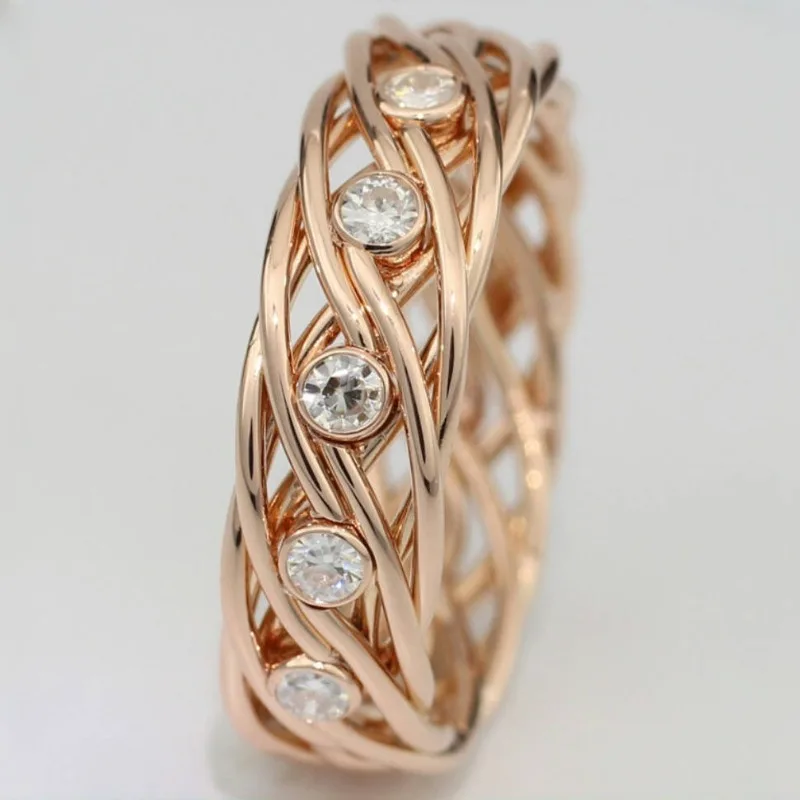 

Винтажное женское кольцо золотого цвета с инкрустацией белыми фианитами, геометрическое, ажурное, для повседневной носки и вечеринок