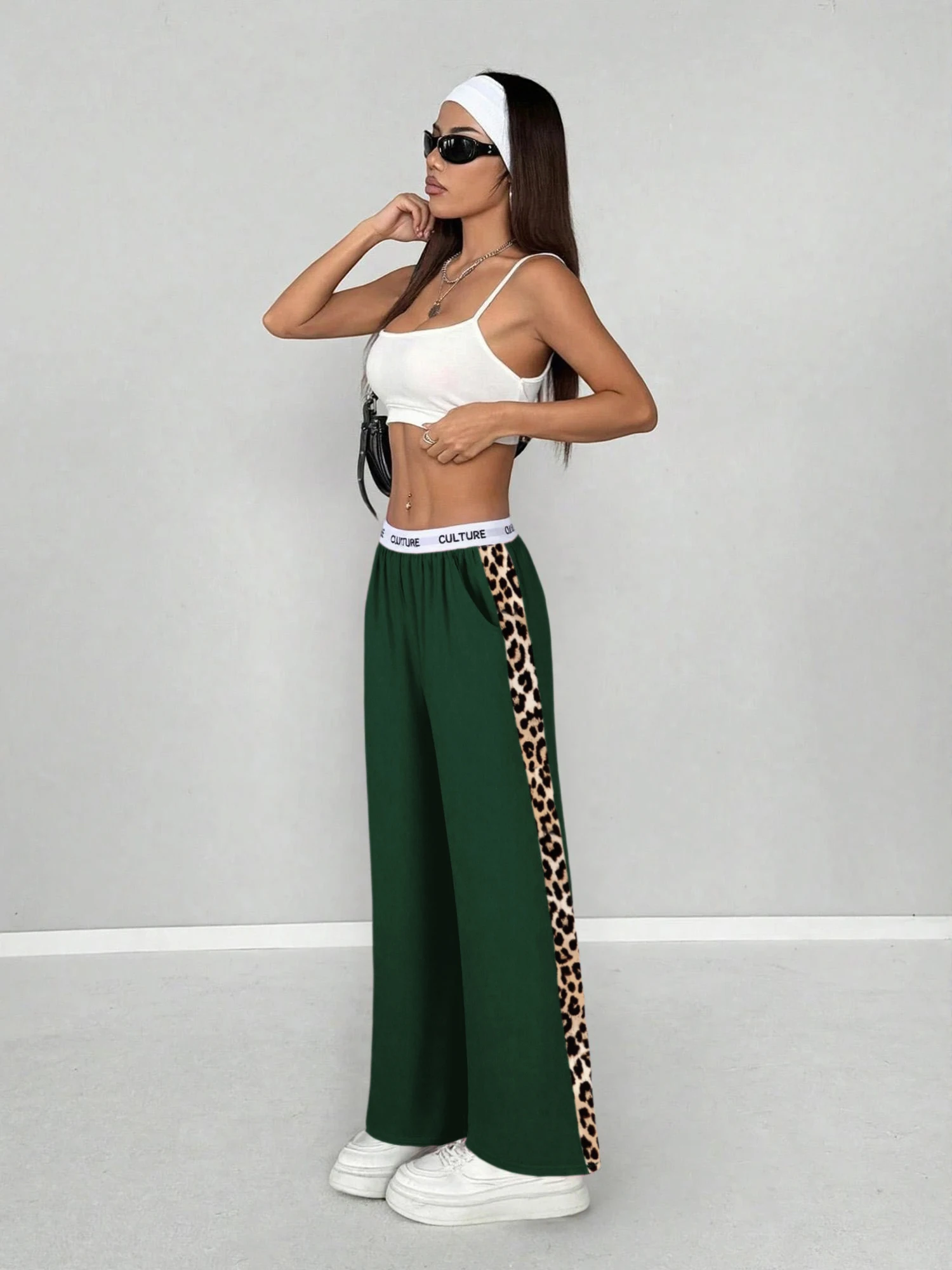 2026 Neu Heißer Verkauf Damen Leopardenmuster Seitenstreifen Weite Hose Lässige High-Waist Hose mit Schriftzug-Bund Lockerer Streetwear-Stil – Detail 13