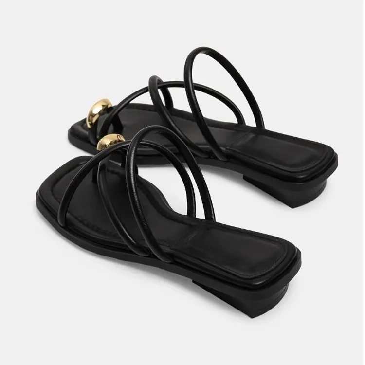 Stylische Damen-Sandalen mit Kreuzriemen, bequeme, leichte Zehenriemen-Strandschuhe mit lässigem, einfarbigem Design für den Sommer – Detail 3