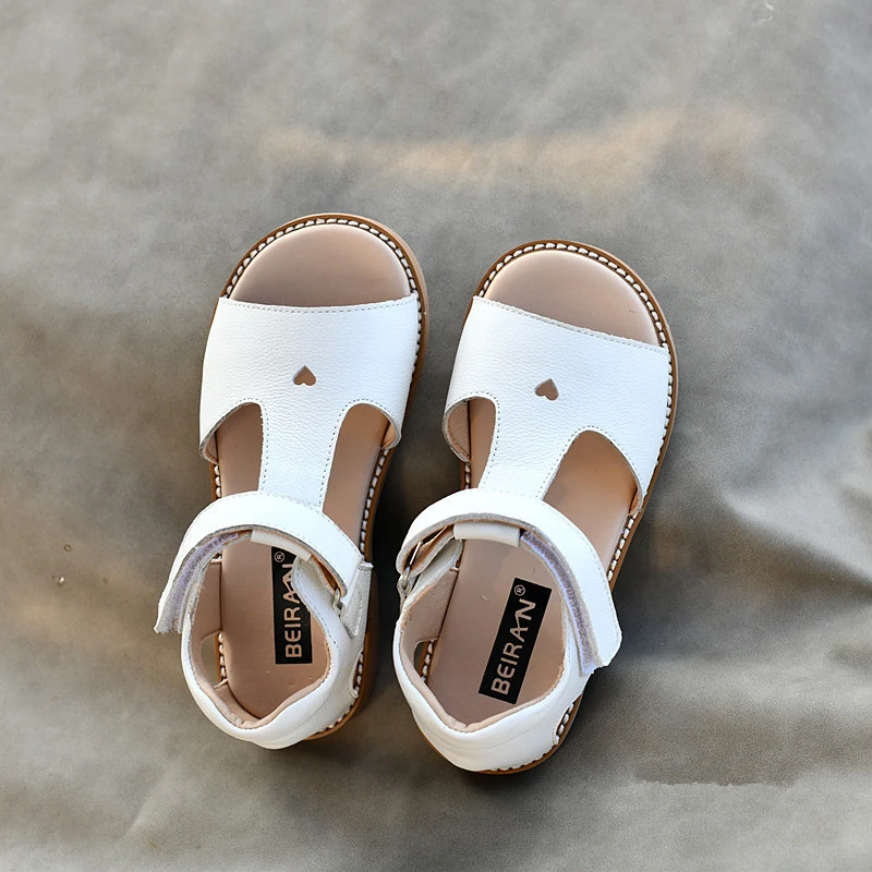 Genuine Leather Girls sandals Cute heart Open toes Soft Cowhide Children\'s school shoes Baby garden shoes Kids sandals Size 33
