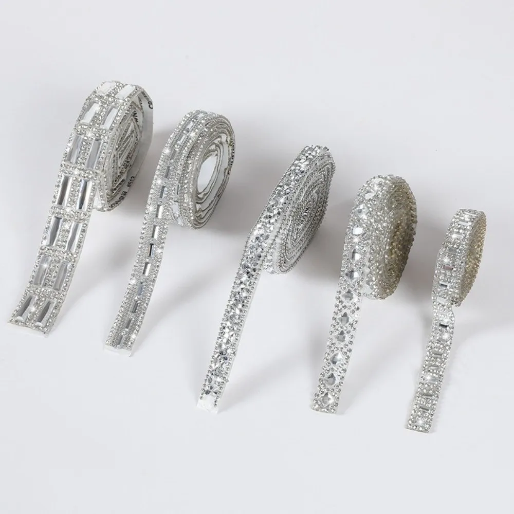 1 Yard DIY Selbstklebende Strass-Streifen Nähzubehör Glitzer-Strassband Aufbügelbares Harz-Diamantband