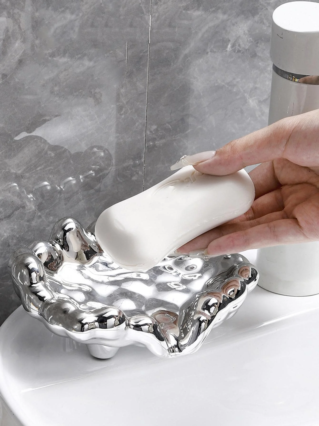 1 قطعة صحن صابون على شكل سحابة