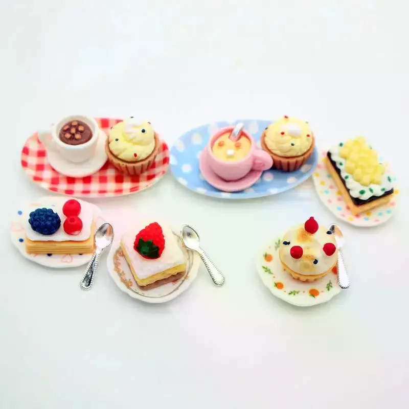 ชุดของเล่นจำลองอาหาร ขนมปัง เค้ก ของหวาน สำหรับตกแต่งบ้านตุ๊กตา ของเล่นเสริมสร้างจินตนาการสำหรับเด็ก ของขวัญ