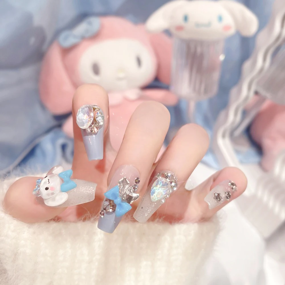 24 pçs sanrio azul cinnamoroll unhas falsas bonito anime dos desenhos animados kuromi minha melodia imprensa em unhas falsas moda remendos de unhas