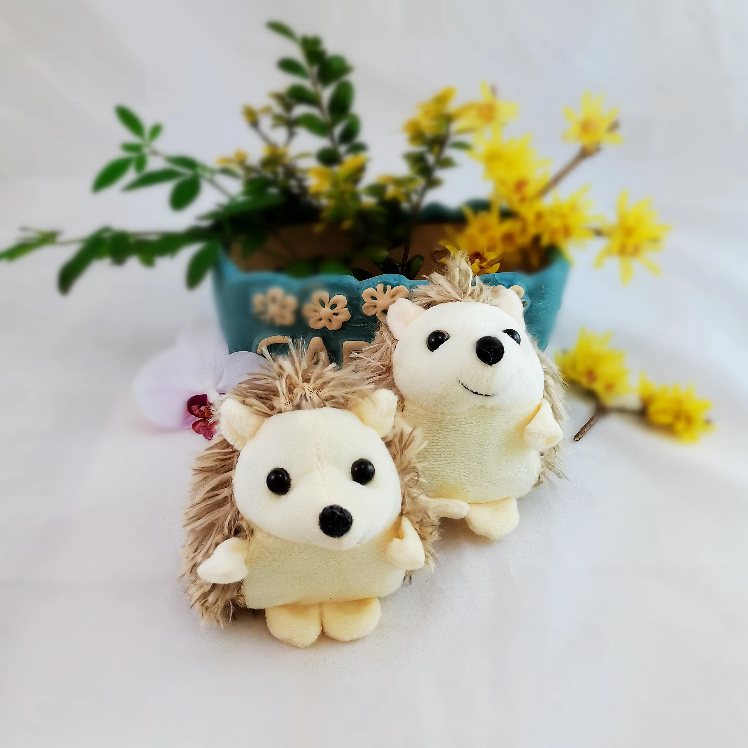 60pcs Cozy Animals Hedgehog Cute Plushie Toy Plush Gifts Buddies Decoration Charms Holiday Easter Party