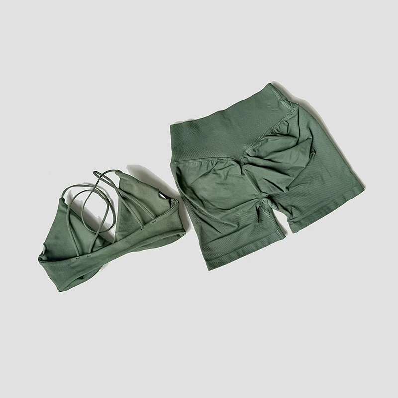 WAREBALL 2-teiliges Gym-Set für Damen: Vision Twist Front BH mit V-Ausschnitt und Cross-Waist Quick Dry Shorts – Ideal für Pilates, Workout, Laufen und Fitness – Detail 23