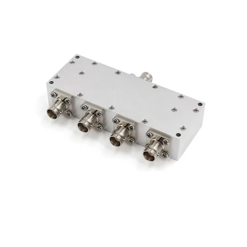 5-1000MHz Signal Power Divider One Point Four LC Clock Linear BNC Power Divider