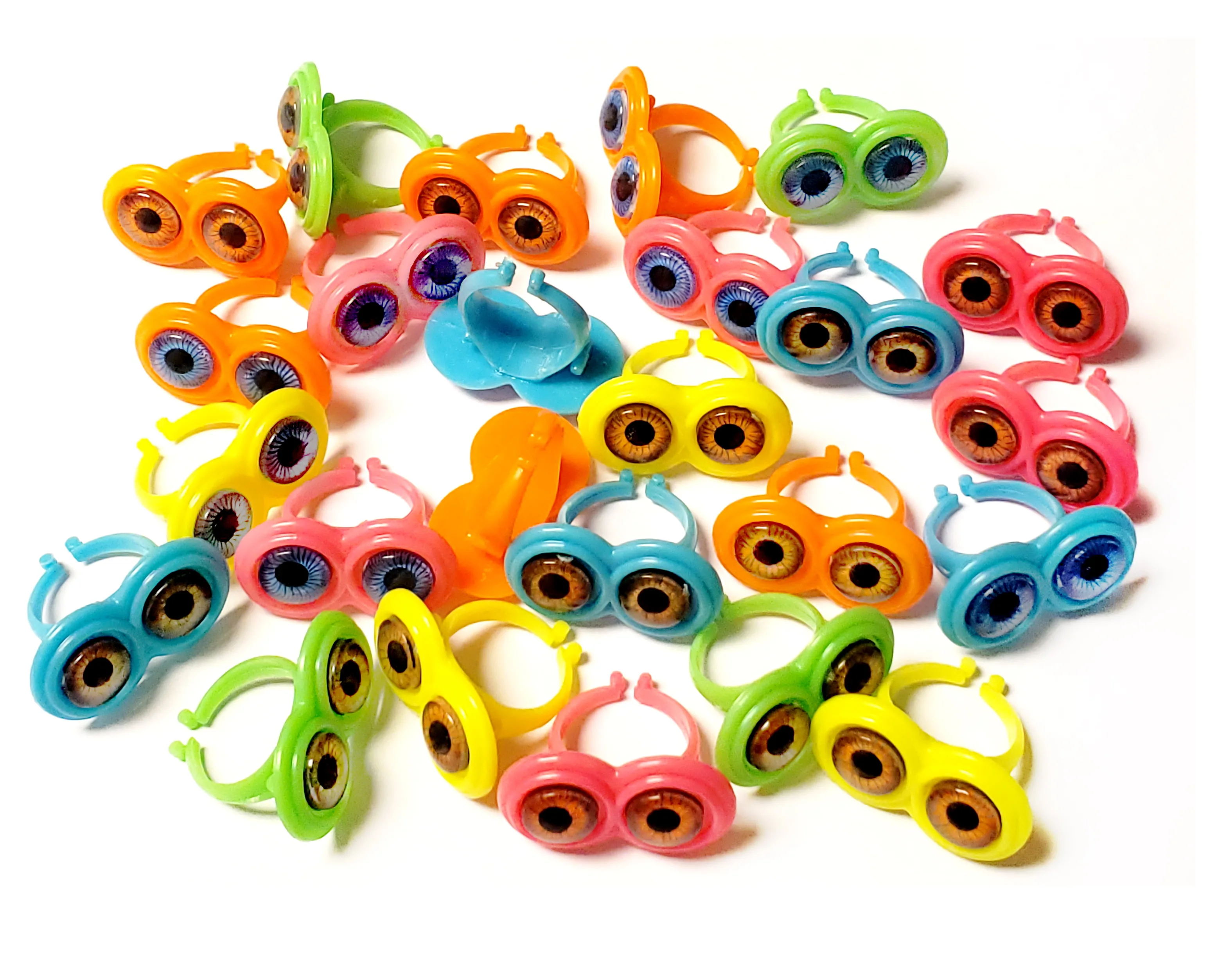 8 pcs MOVING eye RINGS GIRL\'S birthday Joke Fun party favors gift game Bulk Vending gift toys prize Pinata Bag Filler Loot Gag