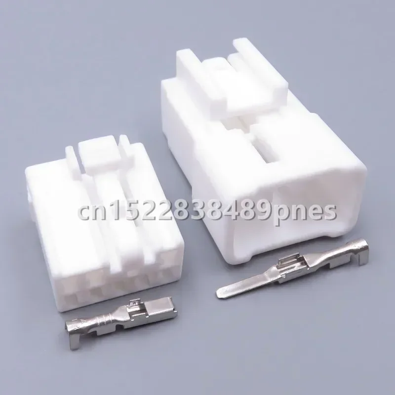 8 Pole MG641053 MG651050 Auto CD Wiring Harness Connector Car Multimedia Navigation Power Socket For Toyota
