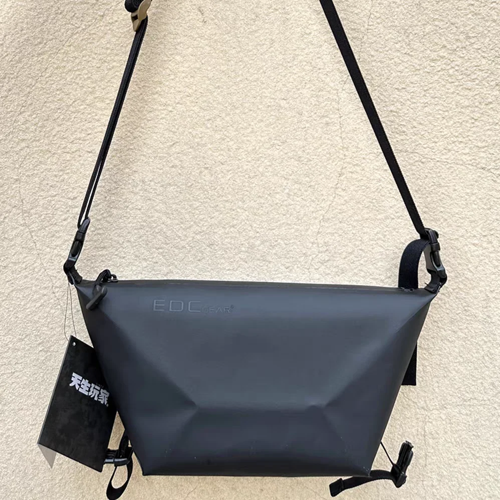 حقيبة Hyperlon Crossbody Sling - حقيبة حمل يدوية مقاومة للماء للتخييم والغوص والمشي لمسافات طويلة والرياضات المائية
