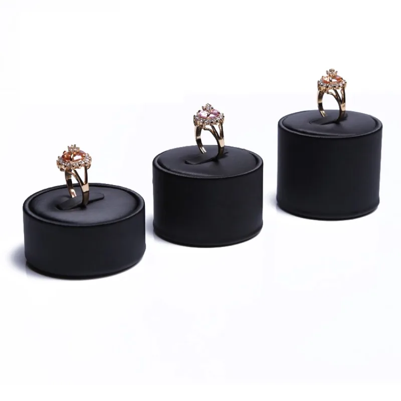 Columna de exhibición de anillos de piel sintética negra, elevador de joyas, soporte de escaparate al por menor, organizador de mostrador de tienda