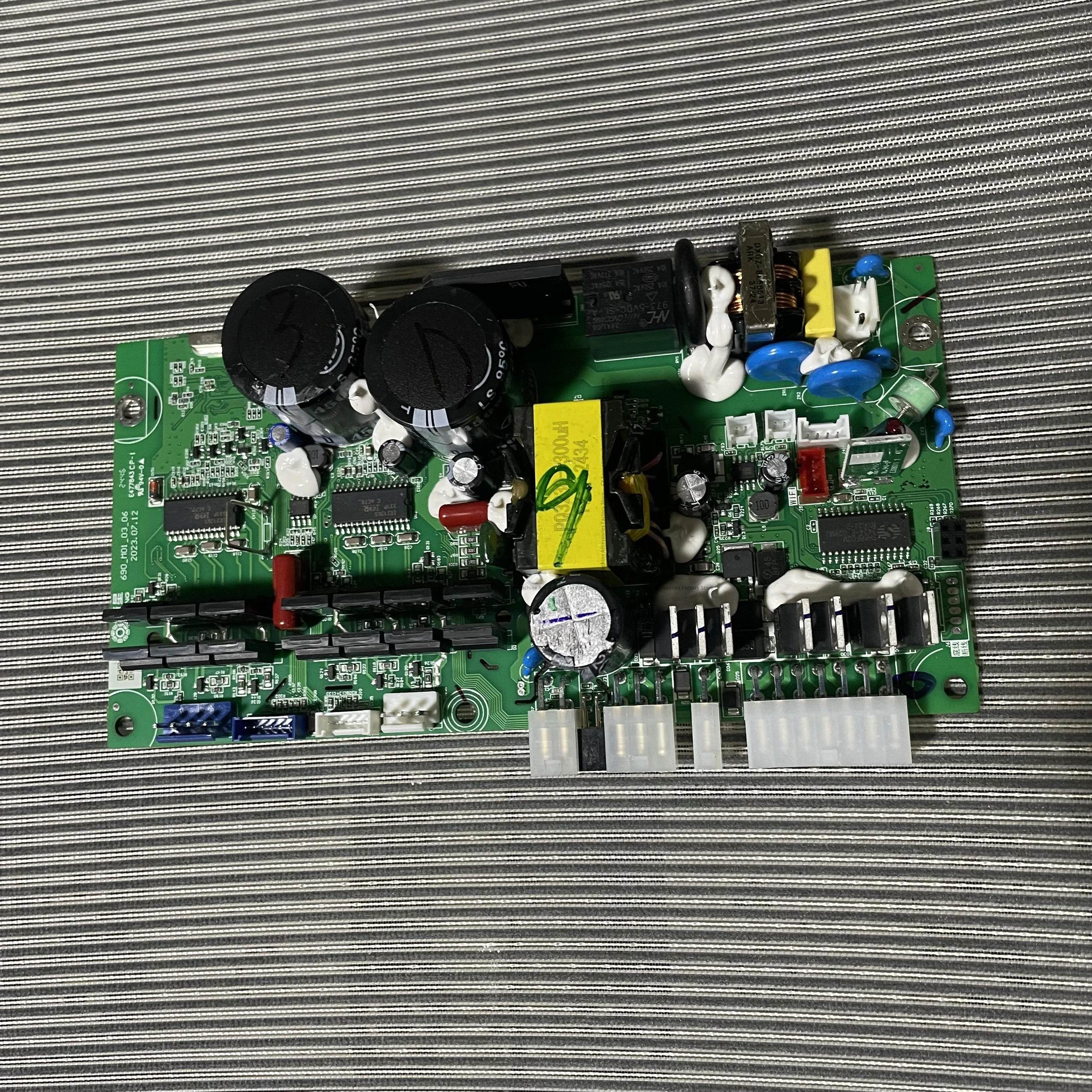 Zoje 8100e Computer Machine Flat Electric Control Mainboard Motherboard Zhongyi Joyee A830e Motherboard 600 1000 Line Original