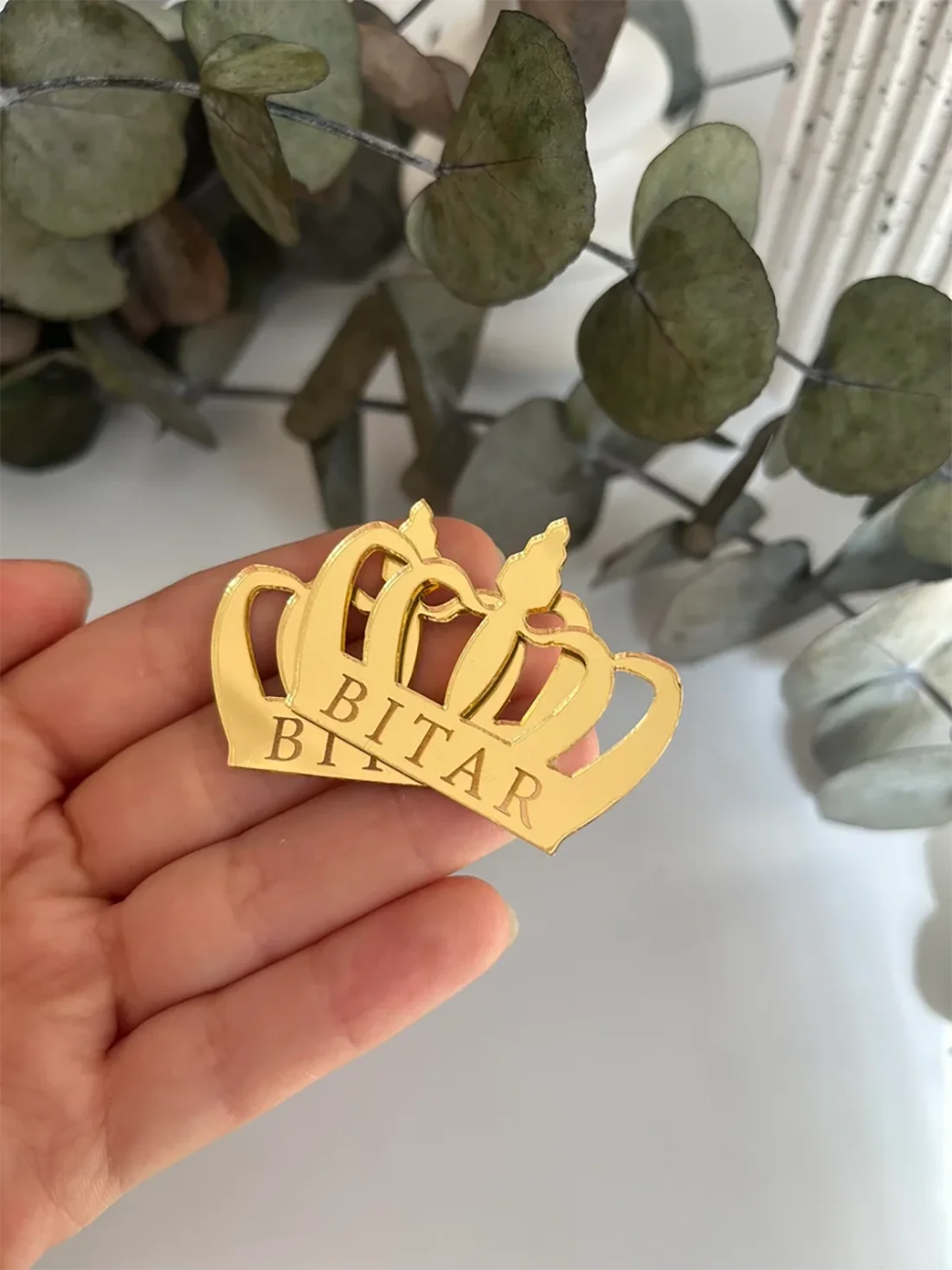 

30/50/100Pcs Gold Crown Tags,Personalized Crown tags, Baptism Tag, Mirror Tag for Chocolate,Crown Baby Name