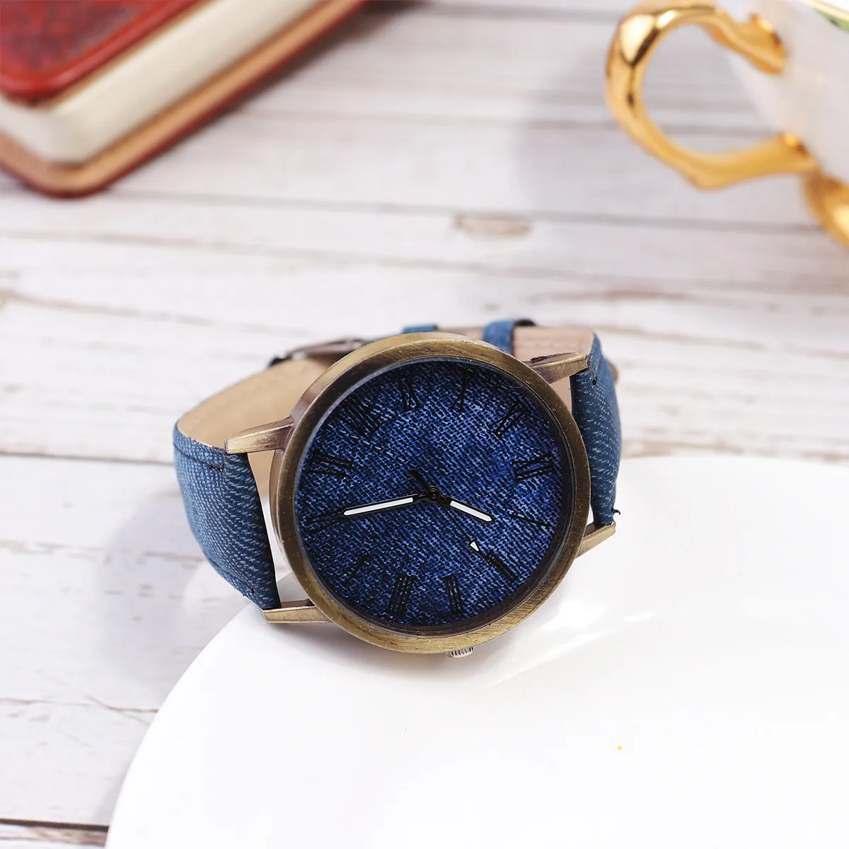 Navy Blue Canvas Strap Quartz Watch Silent Precise Elegant Casual Wristwatch for Everyday Wear