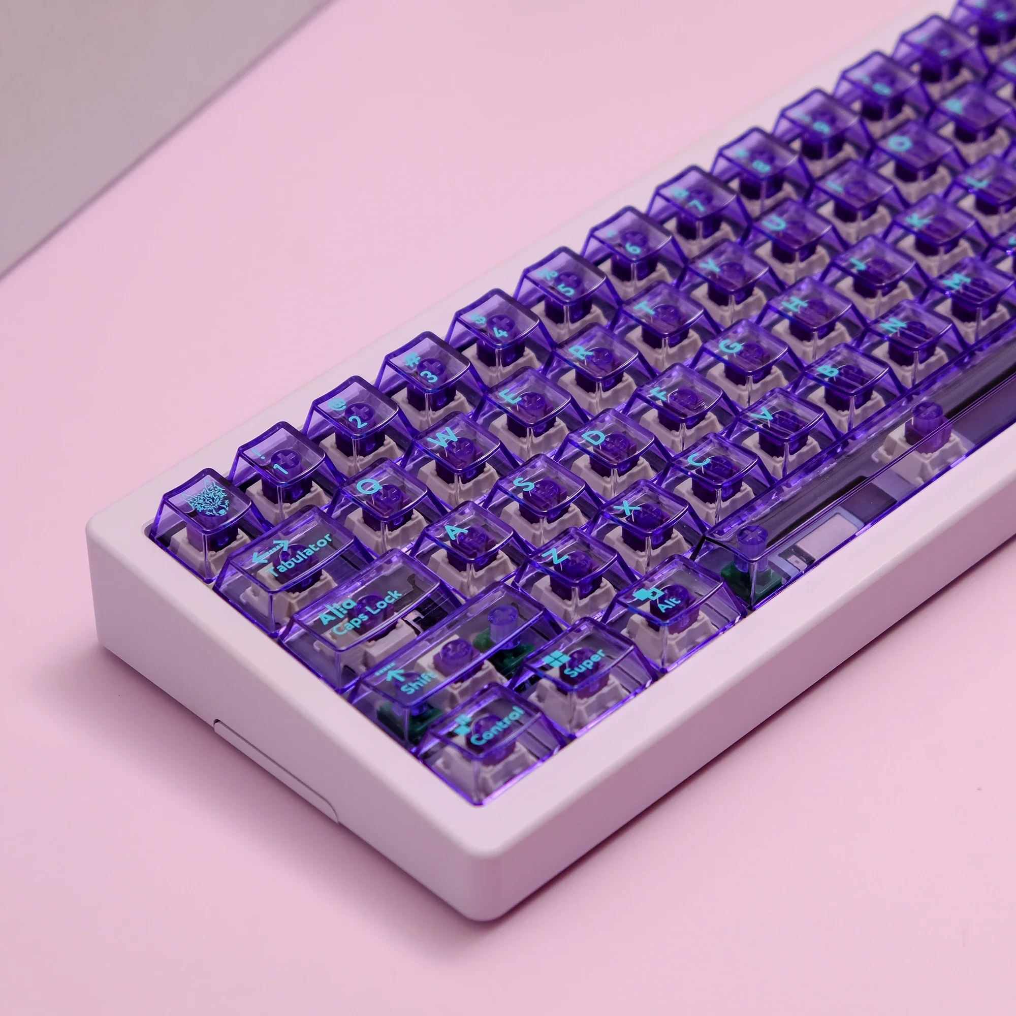 

Cherry Profile Violet Crystal Transparent PC Keycaps 114 Keys Double Shot Clear Keycaps for Gateron MX Switches Gaming keyboard