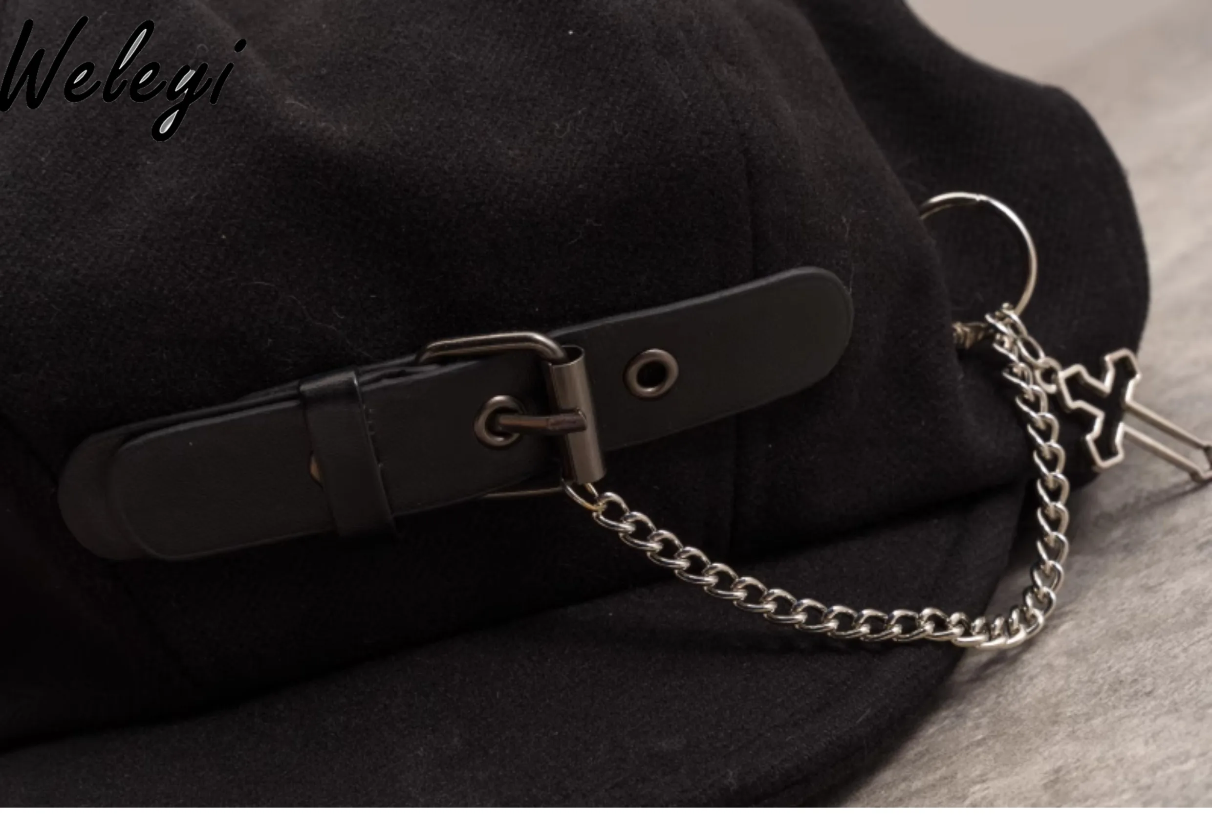 Y2k Handmade Leather Buckle Chain Cloud Hat Beret Dark Original Autumn Winter Warm Black Caps for Women Chapeau Casquette Homme