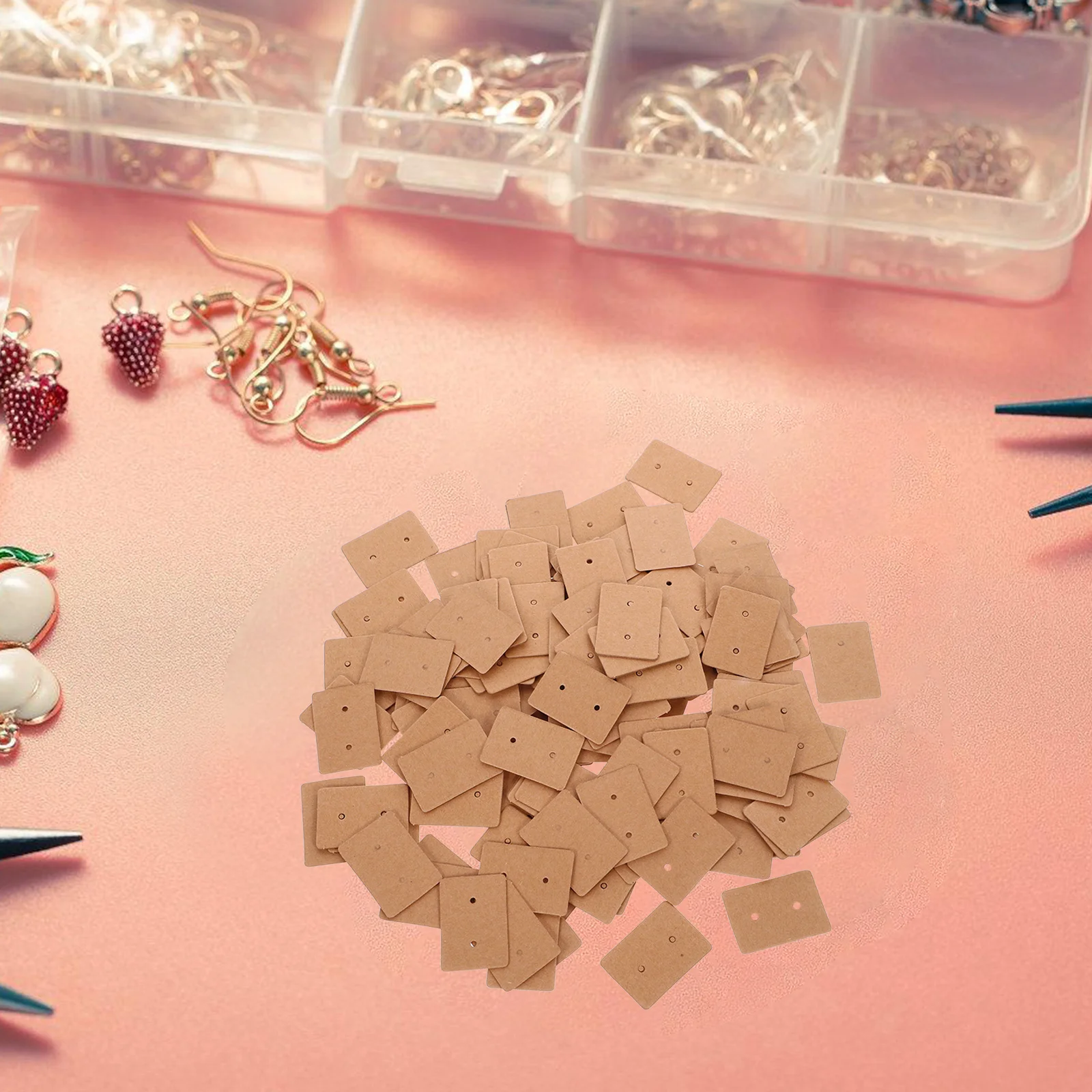 

200Pcs Ear Studs Display Cards Blank Jewelry Displaying Cards for Earrings Organization Counter Top Showcase Use